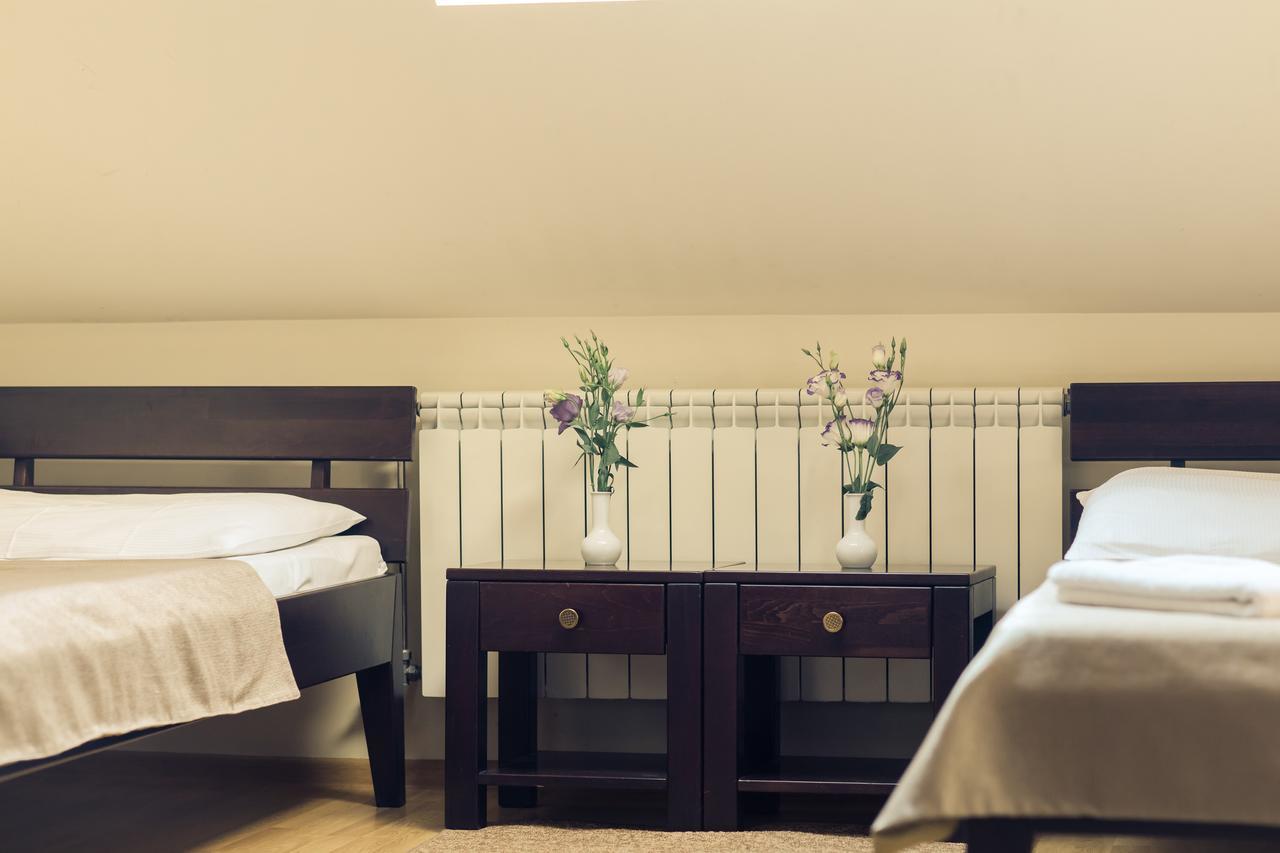 Premiere Hotel Khust Eksteriør billede